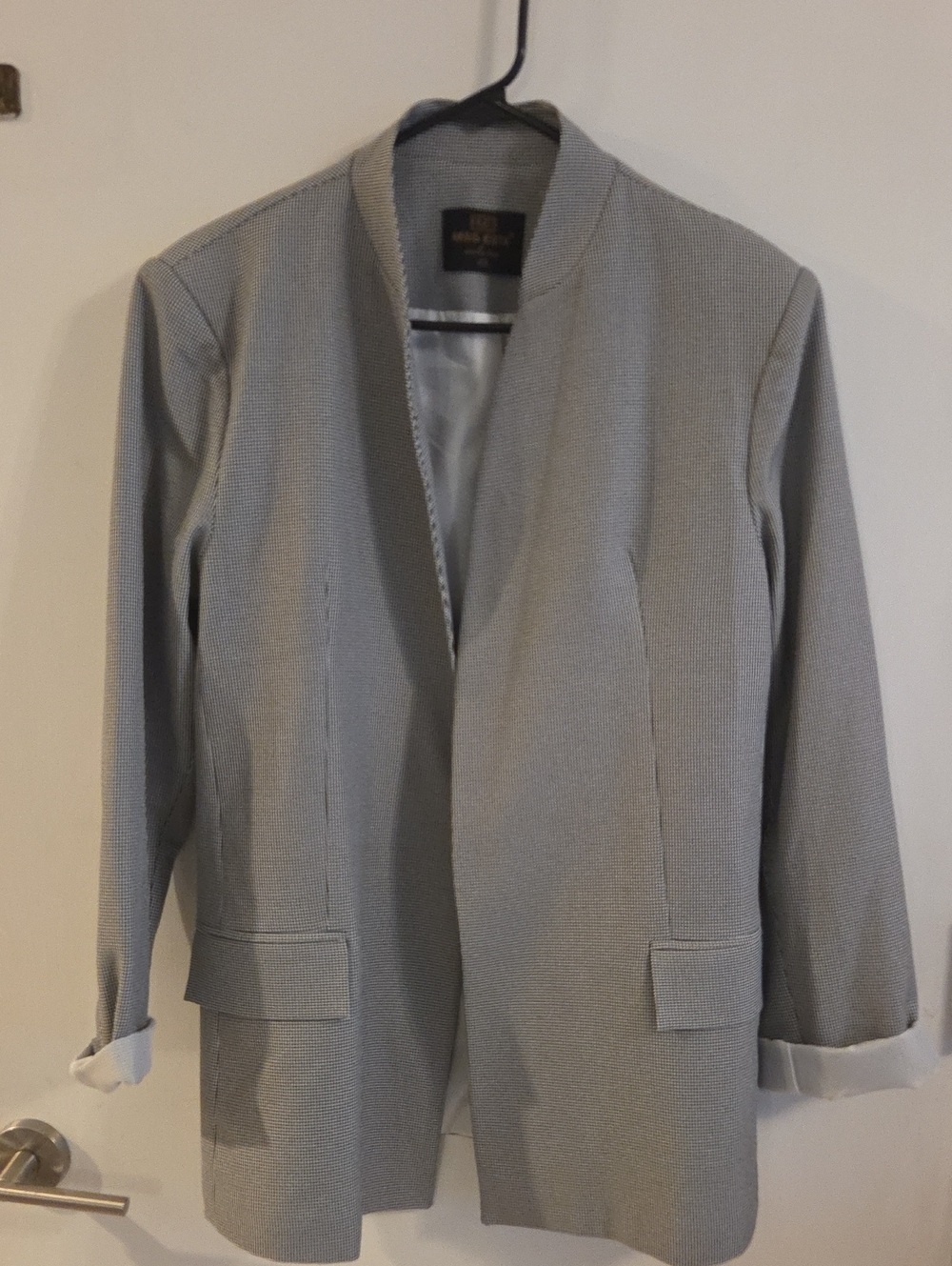 Modern Light Gray Women's Blazer - Unbranded